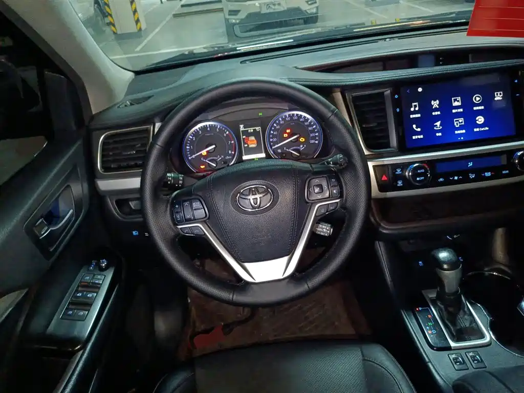 Toyota Highlander 2018 2.0T 4WD Luxury 7-seater (China V) фото 7
