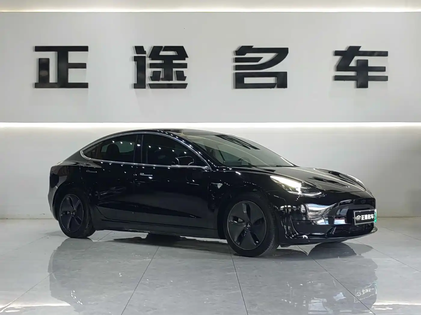 Tesla Model 3 2020 2019 Standard Range Rear-Wheel Drive Upgrade