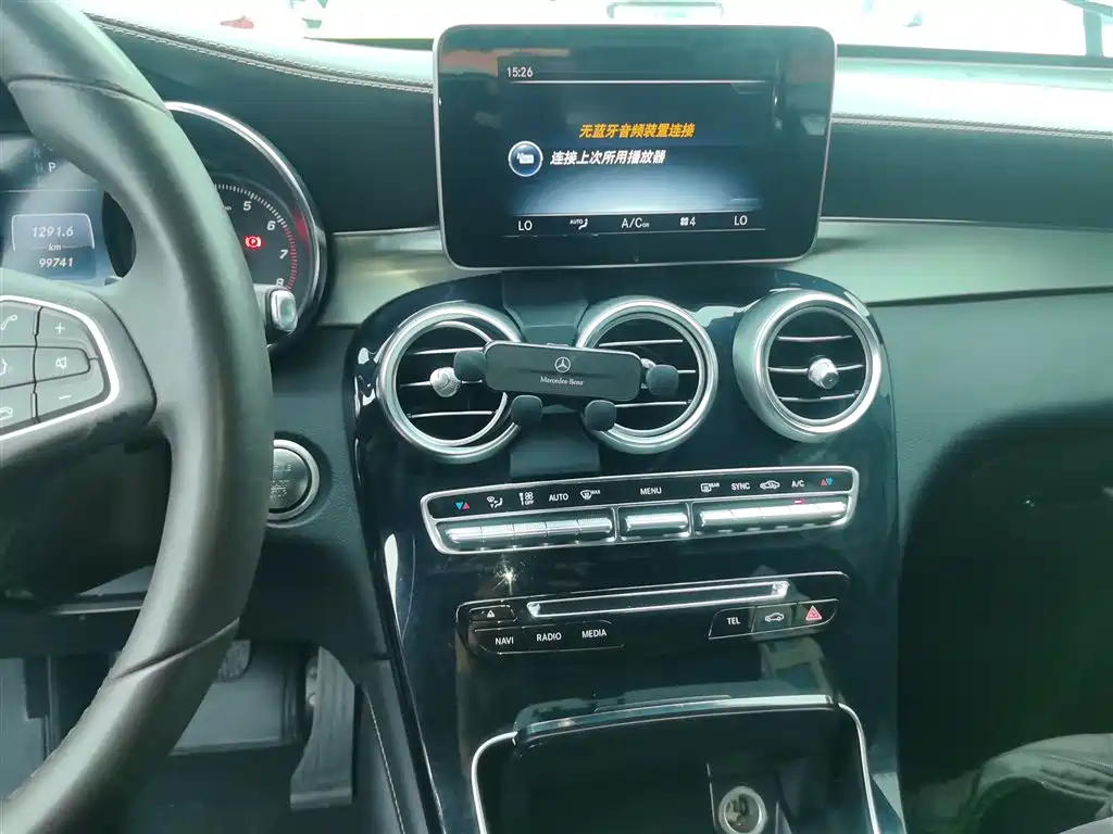 Mercedes-Benz GLC 2017 GLC 200 4MATIC фото 9