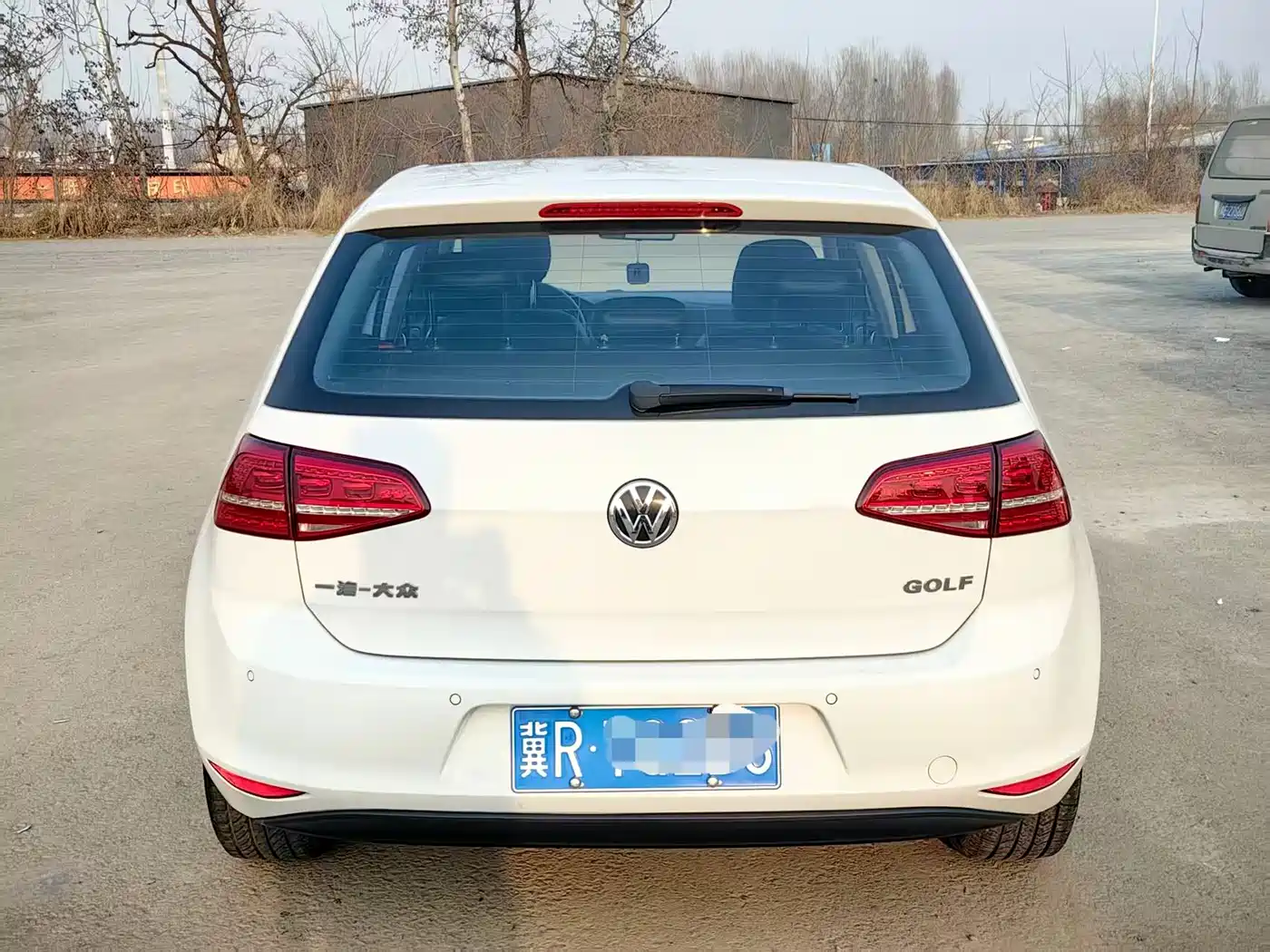 Volkswagen Golf 2015 1.6L Automatic Comfort фото 4