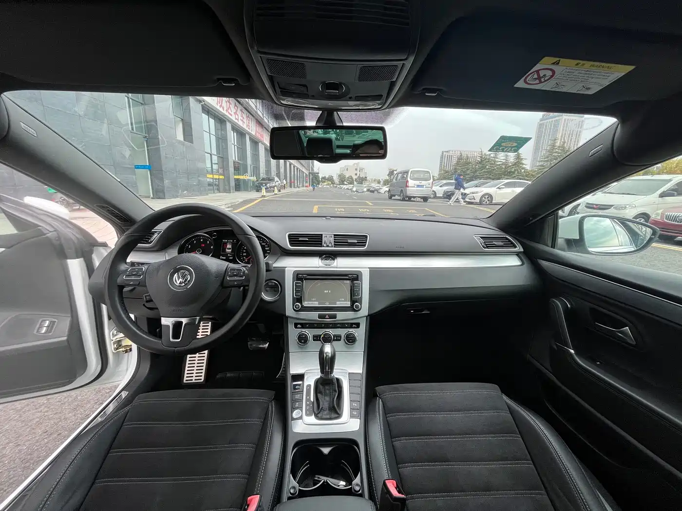 Volkswagen FAW-Volkswagen CC 2016 Model 1.8TSI Luxury фото 7