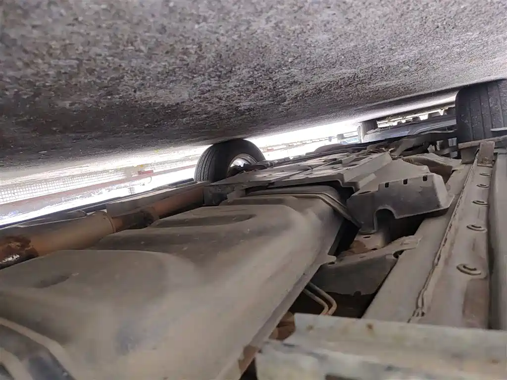 Toyota RAV4 Rongfang 2013 2.5L Auto 4WD Elite фото 20