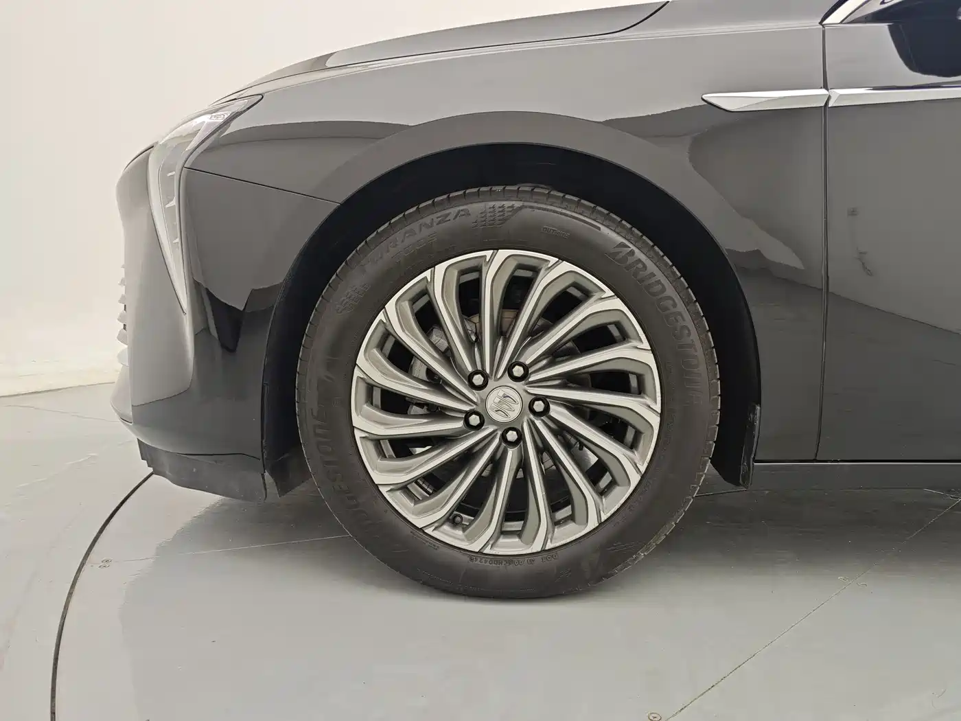 Buick LaCrosse 2024 2024 28T Yuezun Edition