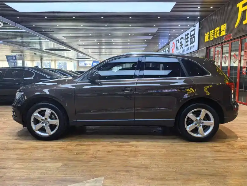 Audi Q5 2017 40 TFSI Comfort фото 19