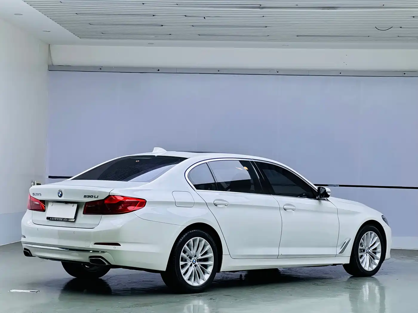BMW 5 Series 2018 Facelift 530Li Leading Luxury Package фото 6