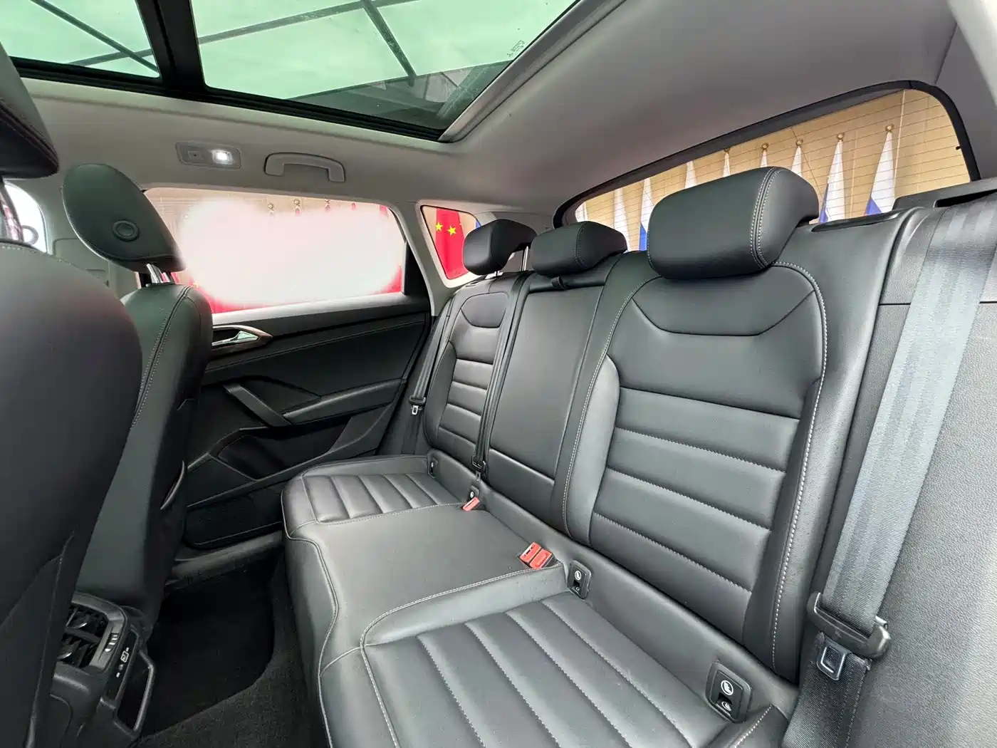 Volkswagen Tharu, миниатюра 17