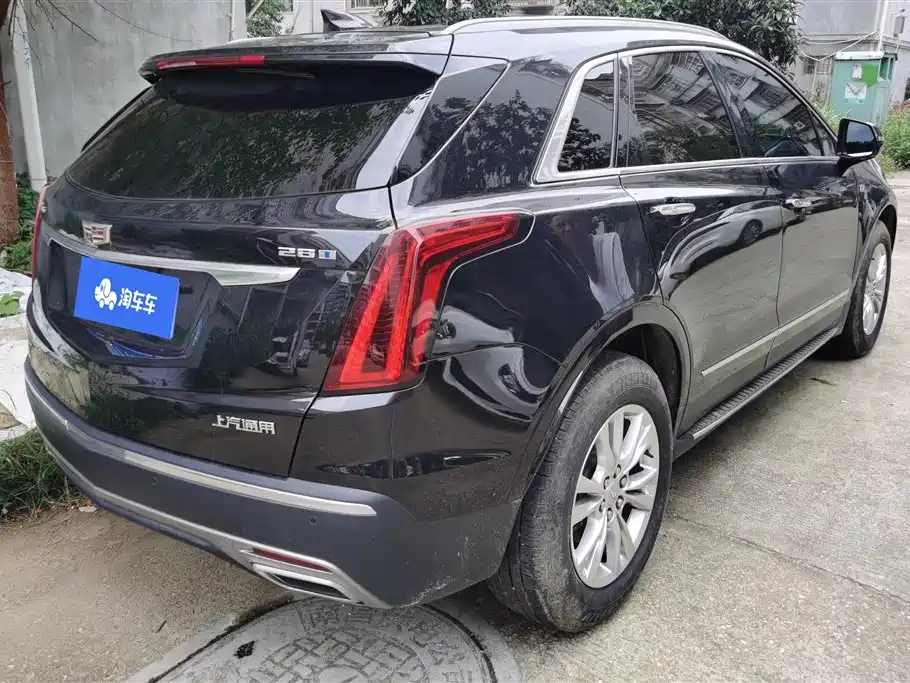 Cadillac XT5 2023 2.0T 2WD Fashion Edition фото 3