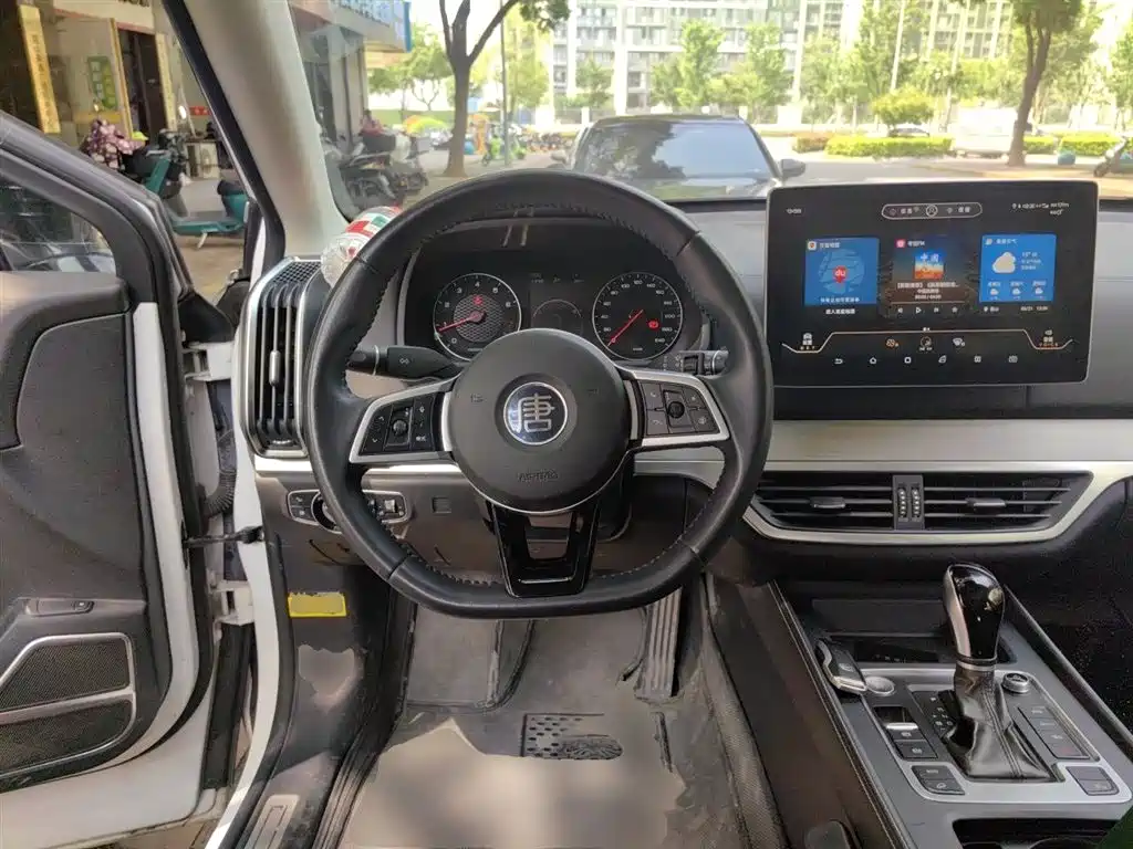 BYD Tang 2018 2.0T Automatic Smart Connection Noble Edition 7-Seater China V фото 11