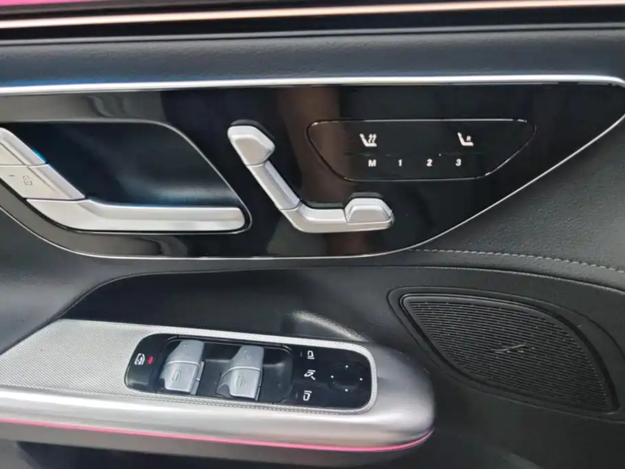 Mercedes-Benz EQE 2022 350 Luxury Edition фото 7