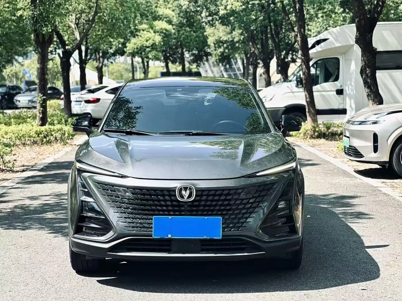CHANGAN UNI T
