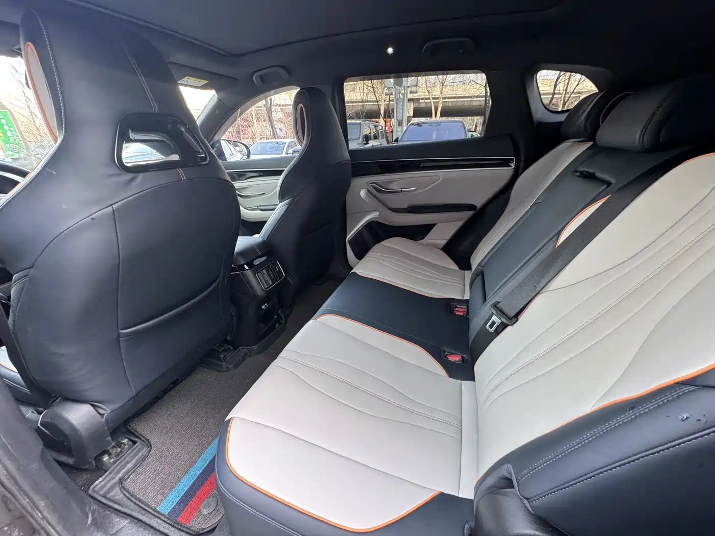 BYD Song PLUS PHEV 2024 Glory Edition DM-i 110km Flagship фото 5