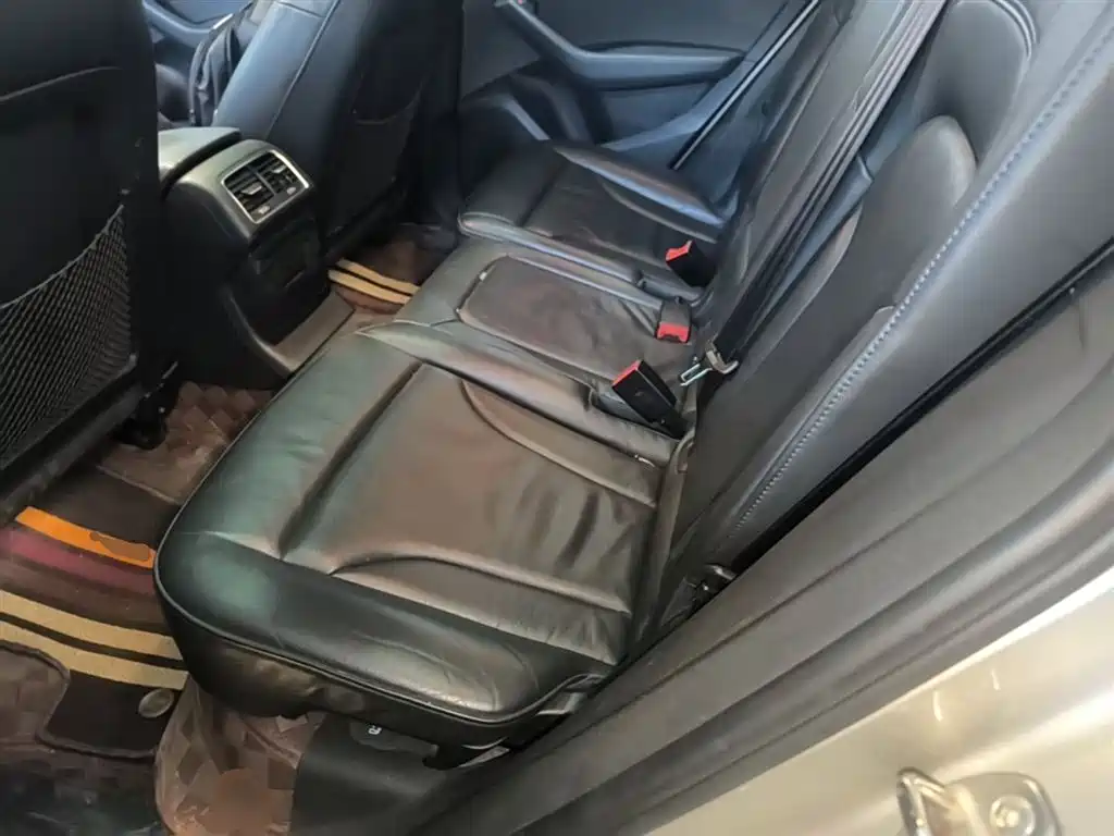 Audi Q5 2015 40 TFSI Technology фото 17