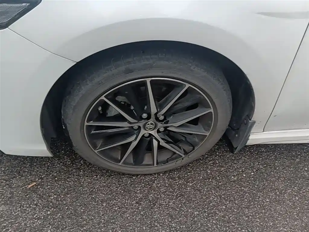 Toyota Camry 2021 2.5S Feng Shang Edition фото 23
