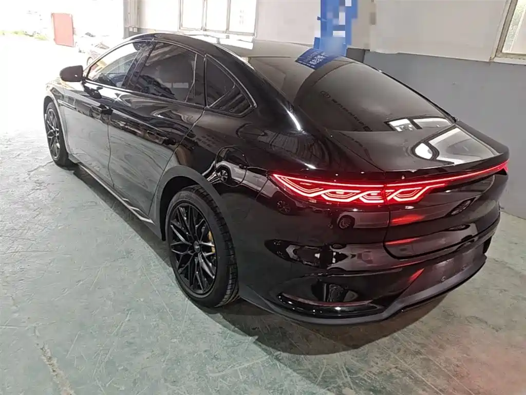 BYD Han 2023 DM-i Champion Edition 121KM Honor фото 5