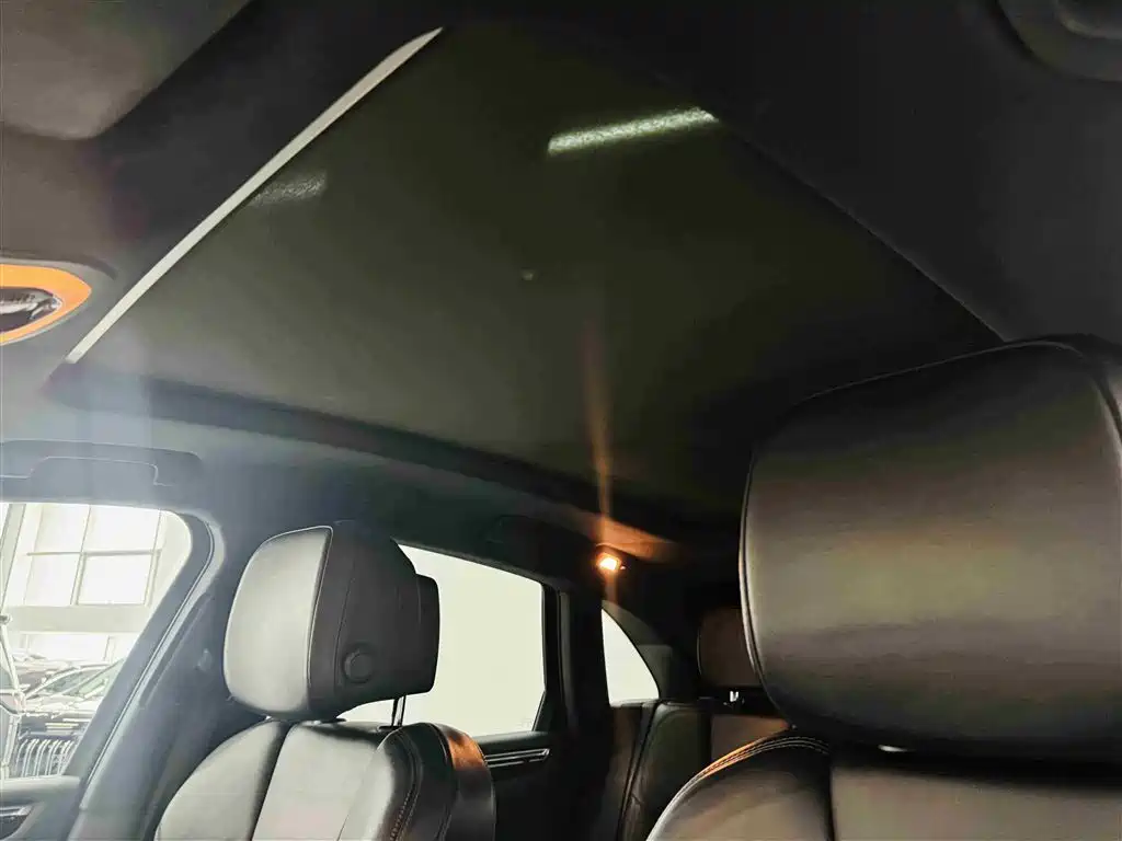 Porsche Macan 2014 Macan S 3.0T фото 17