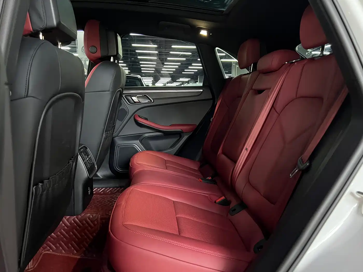 Porsche Macan 2022 Macan 2.0T фото 7