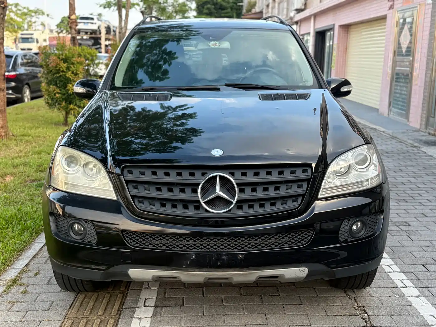 Mercedes-Benz M-Class 2006 Model ML 350 Premium фото 3