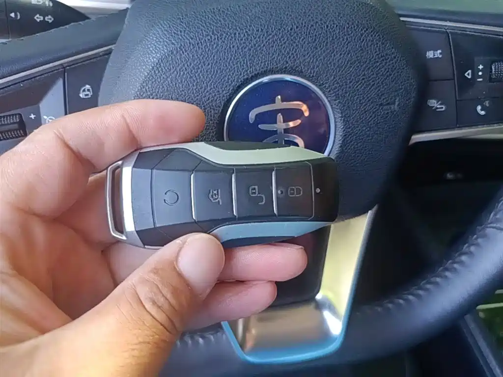 BYD Song MAX 2021 Upgrade 1.5T Automatic Premium Edition 6-Seater фото 9