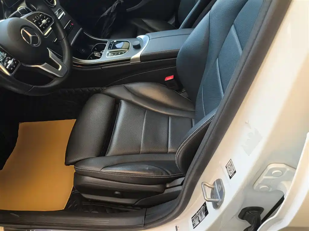Mercedes-Benz C-Class 2019 C 180 L Fashion Sport Edition фото 15