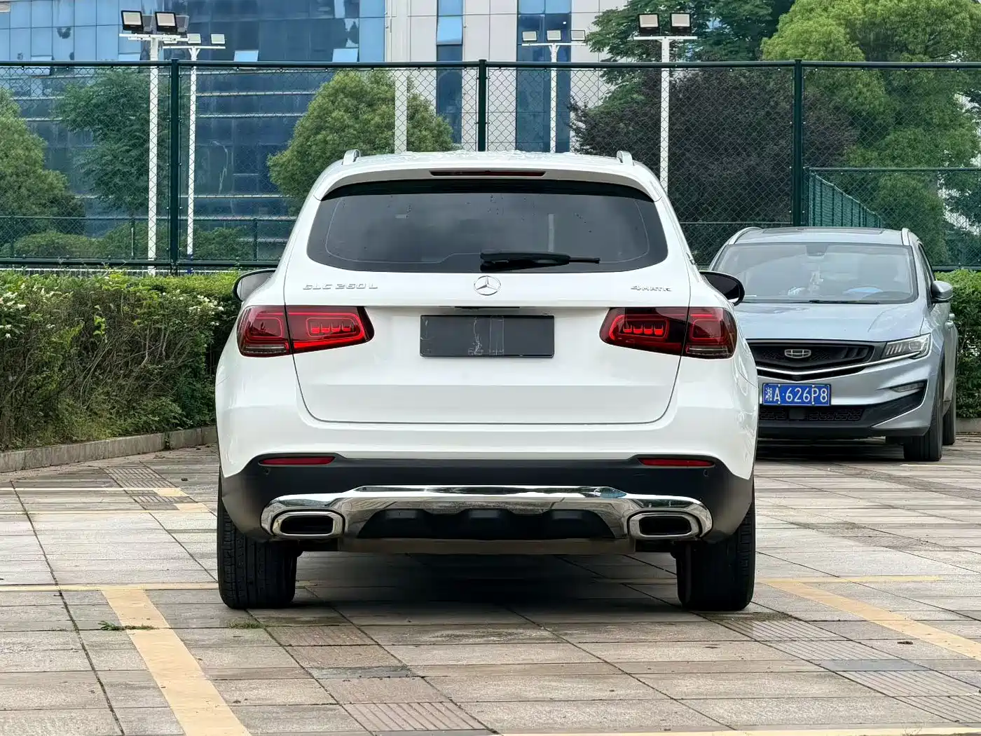 Mercedes-Benz GLC 2020 Facelift GLC 260 L 4MATIC Dynamic фото 8