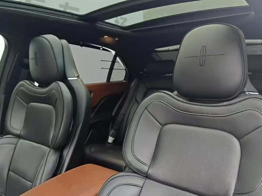 Lincoln Continental 2018 2017 3.0T AWD Presidential Edition