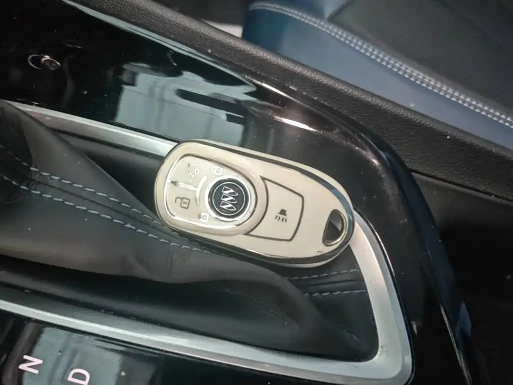 Фото 9 - Buick Encore