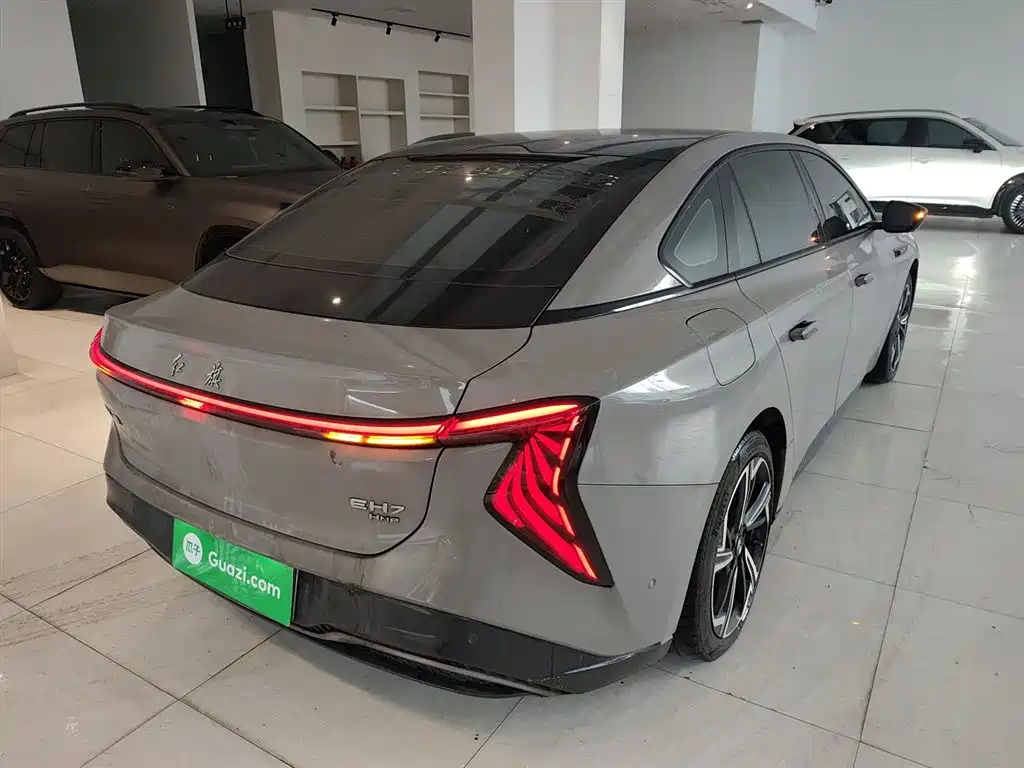 Hongqi EH7 2024 Model 760 Pro+ AWD фото 5