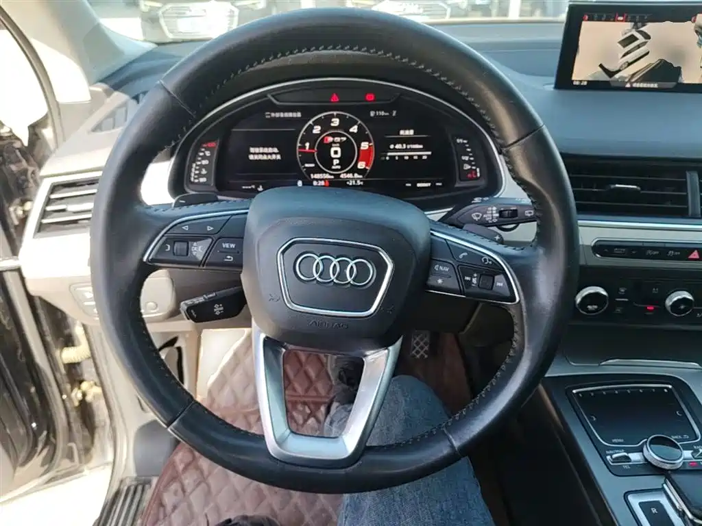Audi Q7 2019 45 TFSI Comfort фото 11