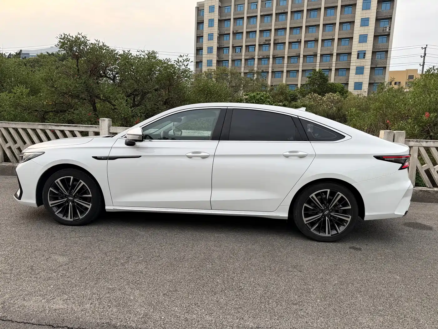 CHERY ARRIZO 8