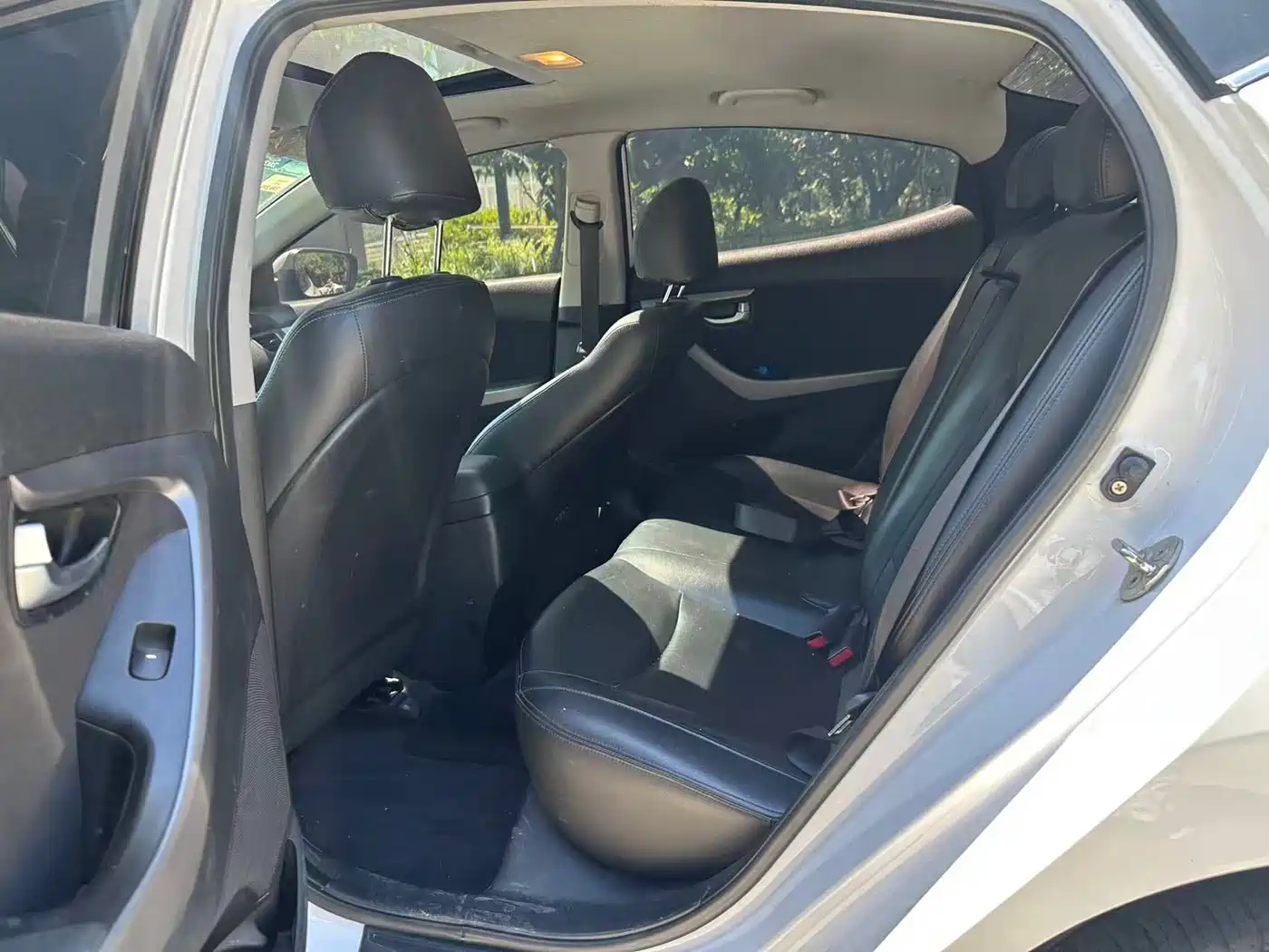 Hyundai Langdong 2015 1.6L Auto Premium фото 11