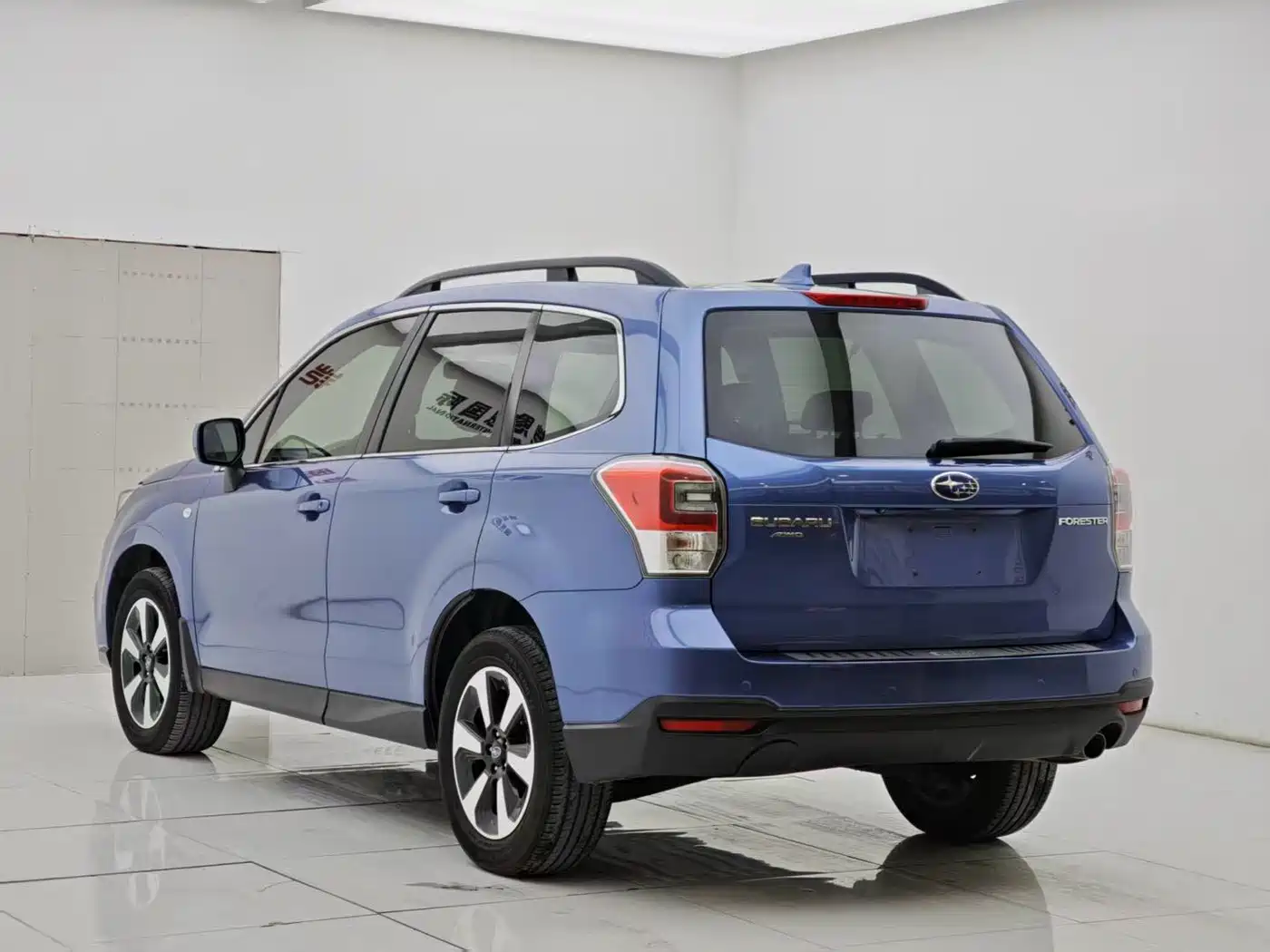 Subaru Forester 2016 2.0i Luxury Navigation Edition фото 8