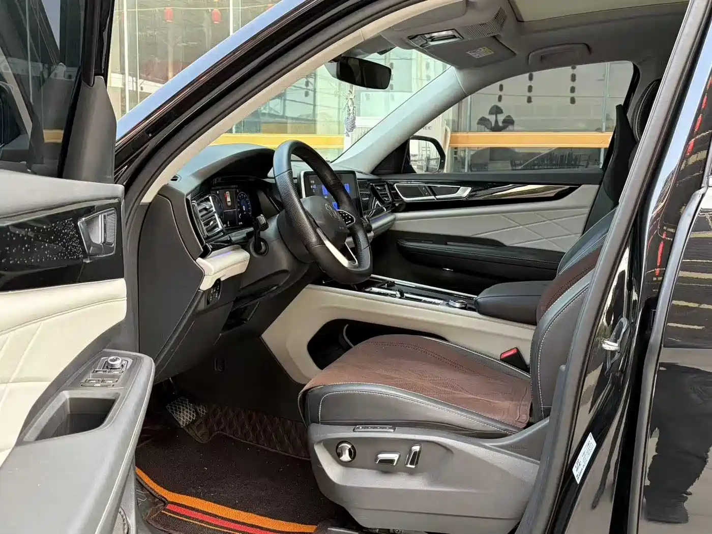 Volkswagen Teramont 2024 380TSI 4WD Prestige Luxury Edition фото 7