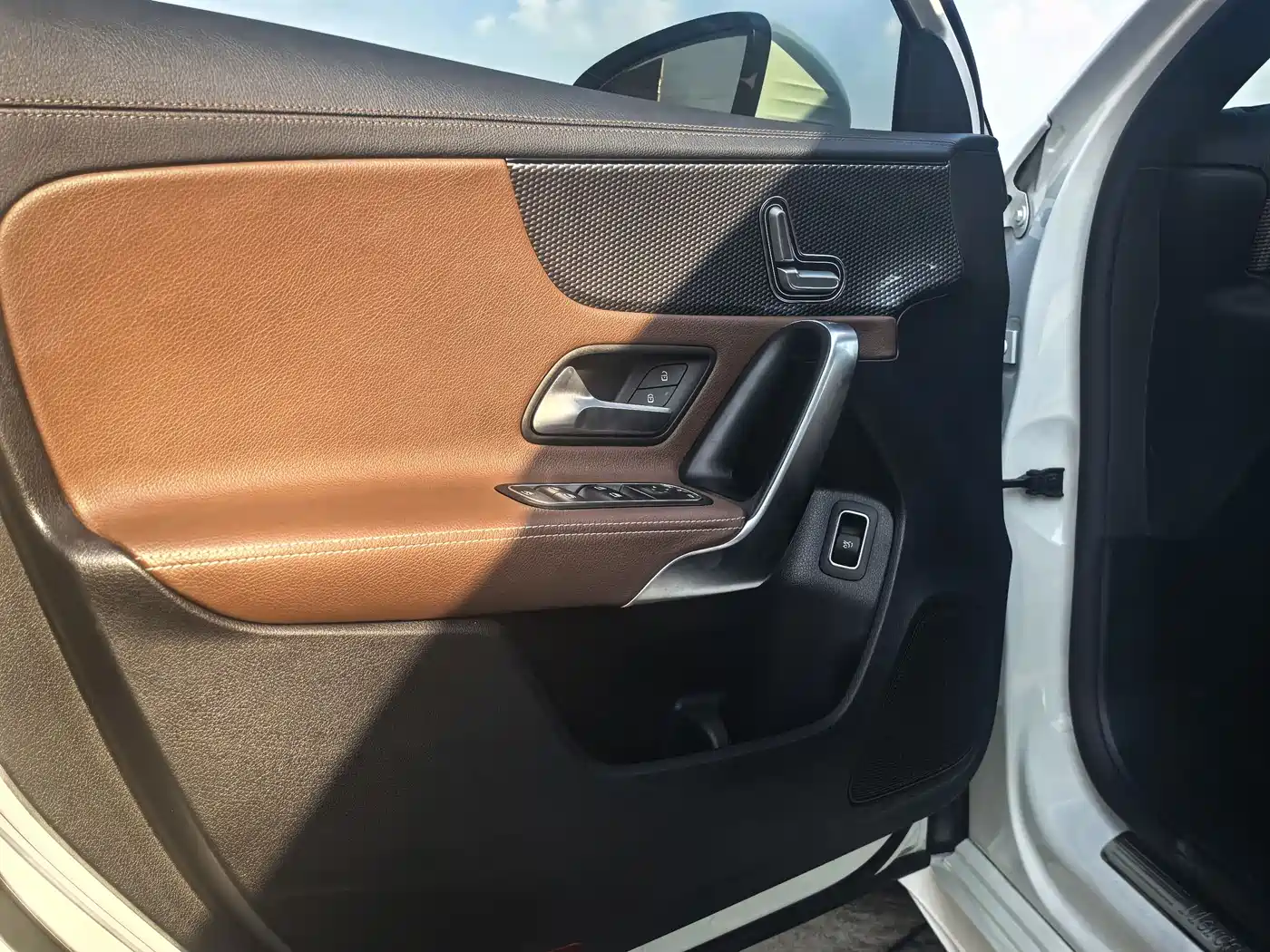 Mercedes-Benz A-Class 2019 A 200 L фото 4