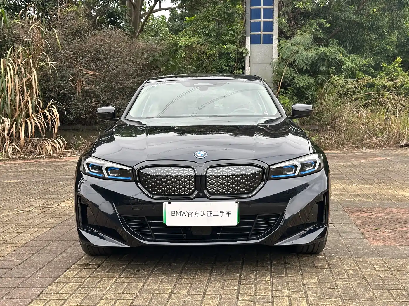 BMW i3 2025 eDrive 40 L Shadow Night Sport Package фото 2