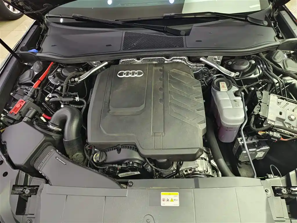 Audi A6L 2024 45 TFSI Premium Dynamic фото 16
