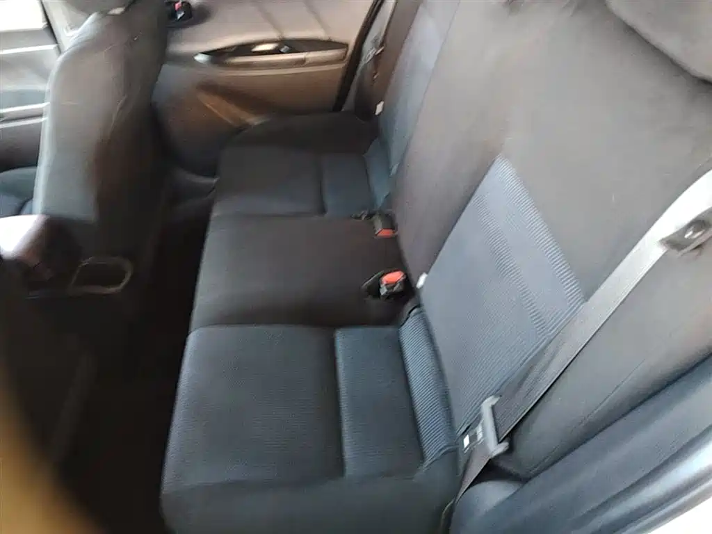 Toyota YARiS L Zhi Xuan 2019 1.5E CVT MeiDong Edition China VI фото 17