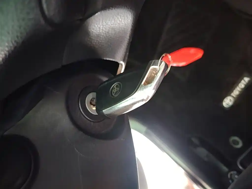 Toyota YARiS L Zhi Xuan 2019 1.5E CVT MeiDong Edition China VI фото 9