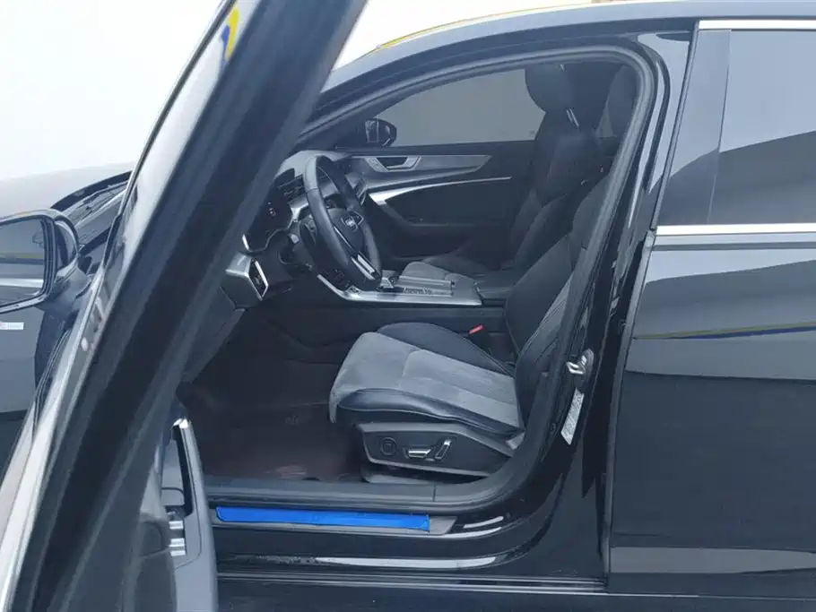 Audi A6L 2023 Facelift 45 TFSI Premium Dynamic фото 9