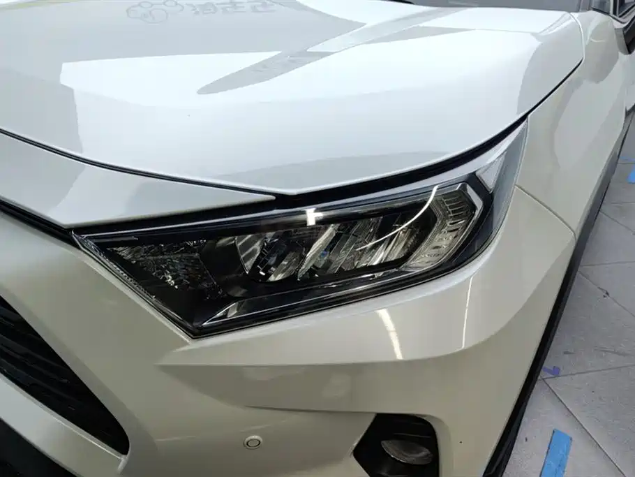 Toyota RAV4 Rongfang 2022 2.0L CVT 2WD Trend Edition фото 5