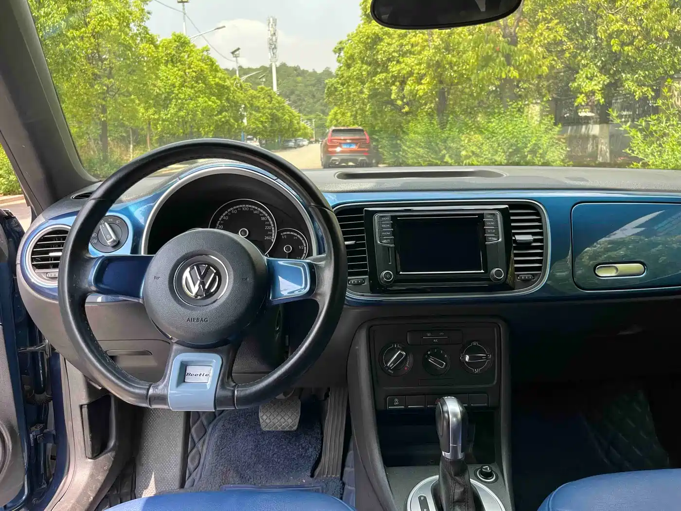 Volkswagen Beetle 2015 180TSI фото 20