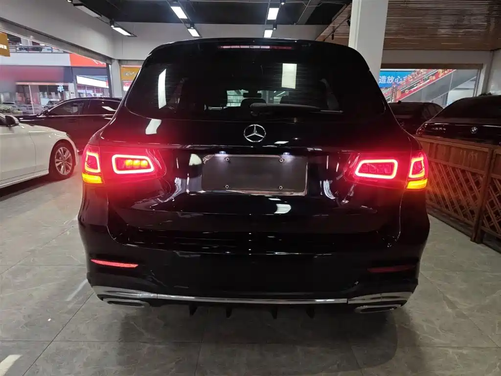 Mercedes-Benz GLC 2022 Facelift GLC 260 L 4MATIC Dynamic фото 6
