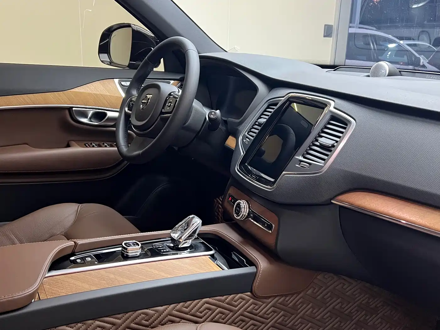 Volvo XC90 2023 2023 B5 Smart Luxury Edition 5-Seater