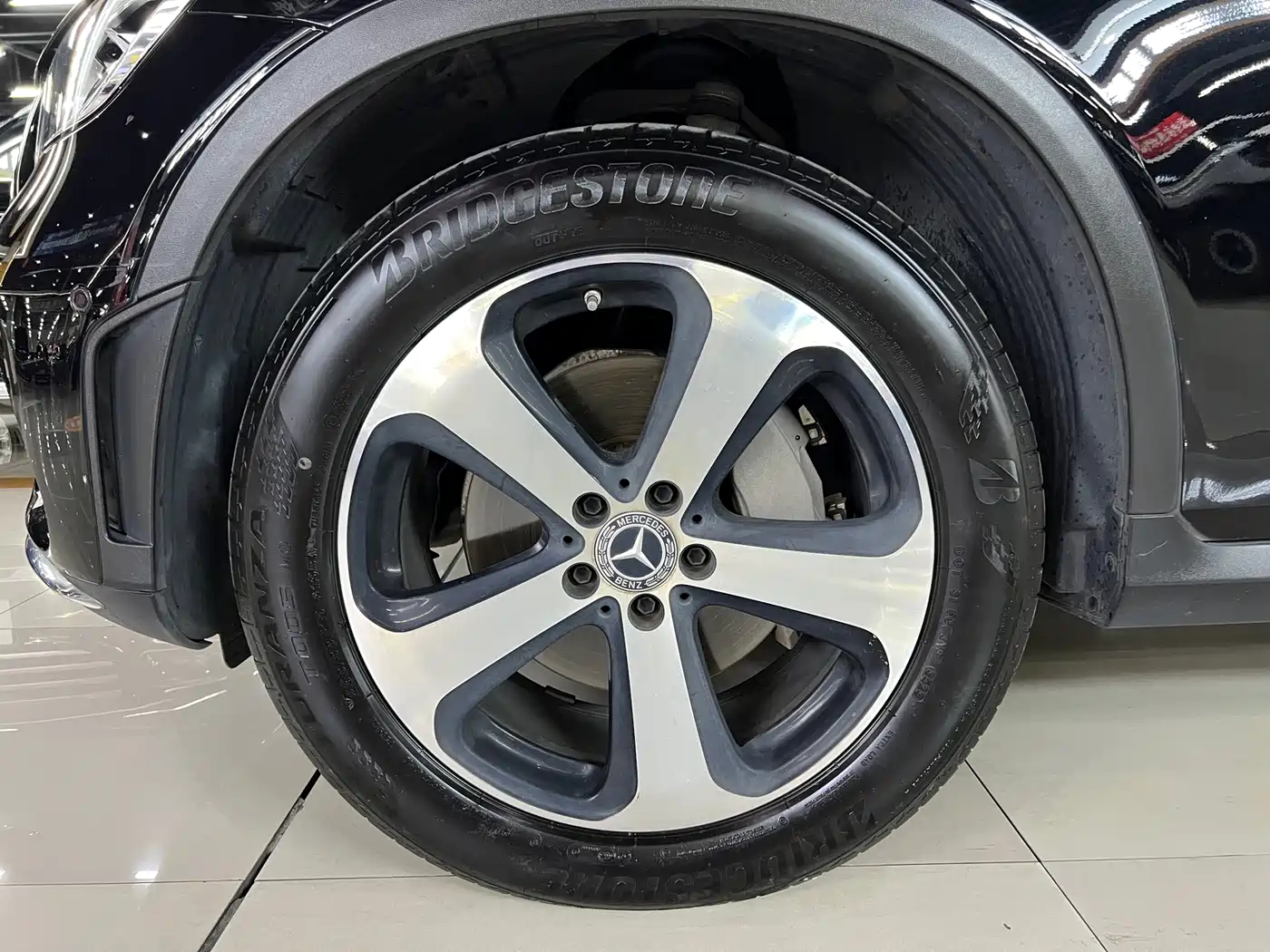 Mercedes-Benz GLC 2022 Model GLC 260 L 4MATIC Dynamic Edition фото 16
