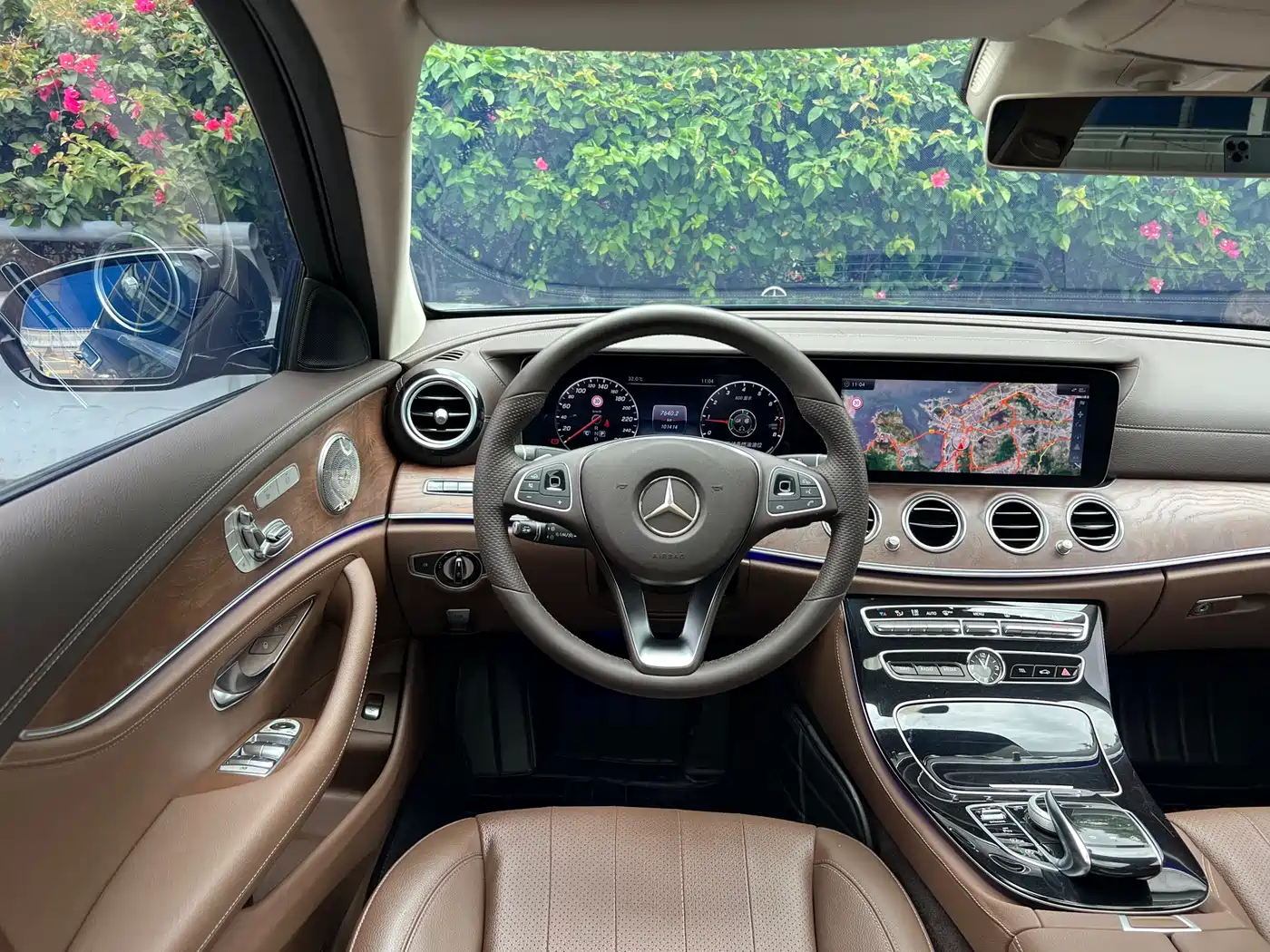 Mercedes-Benz E-Class 2017 E 300 L Luxury фото 4