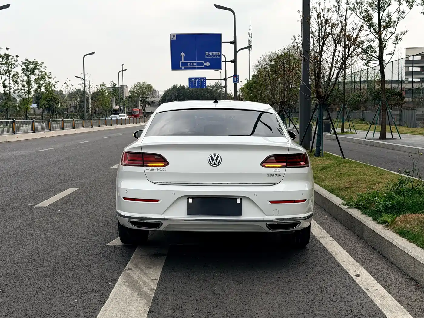 Volkswagen FAW-Volkswagen CC 2020 330TSI Glamour Version China VI фото 16