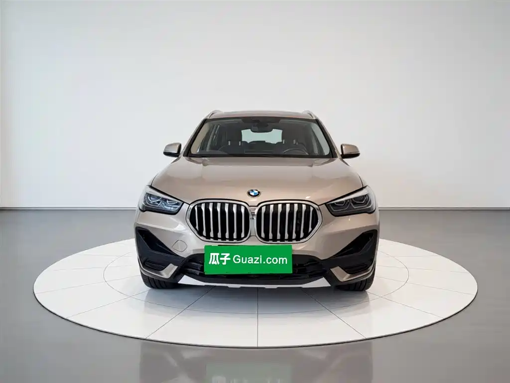 BMW X1 2022 sDrive25Li Leading фото 5