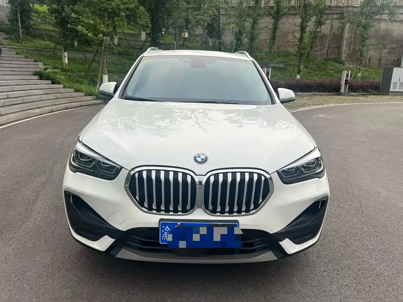 BMW X1 2021 sDrive25Li Leading фото 2