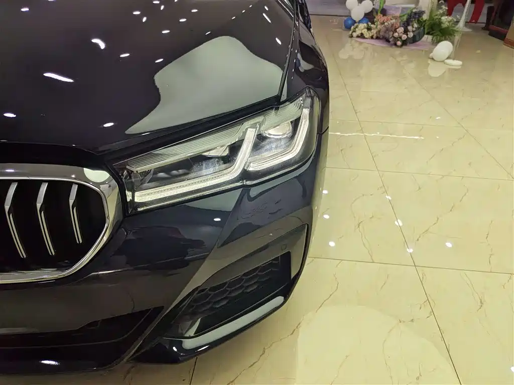 BMW 5 Series 2023 530Li xDrive M Sport Package фото 9