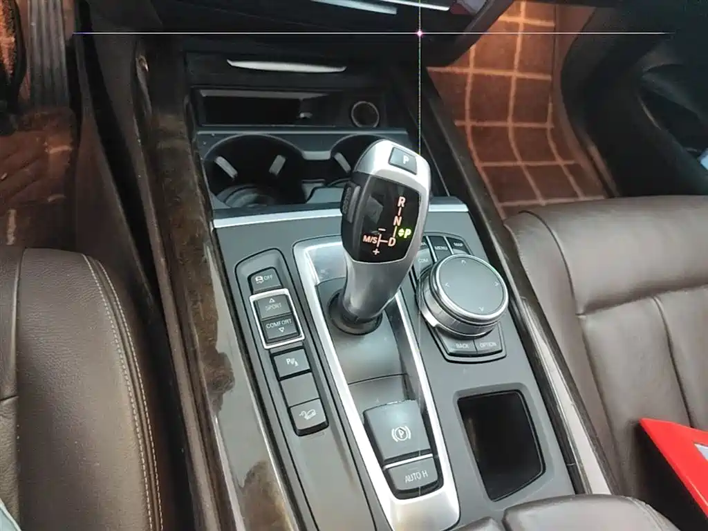 BMW X5 (Import) 2017 xDrive28i фото 14