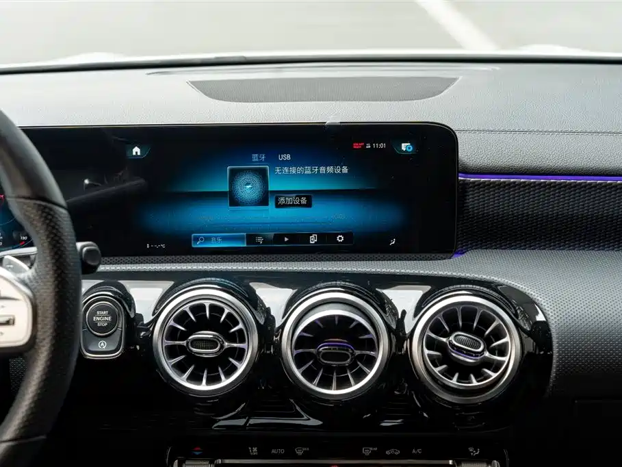 Mercedes-Benz A-Class 2023 A 200 L Fashion фото 8